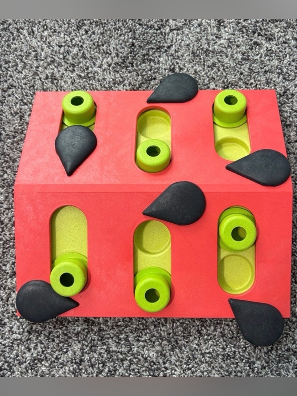 EUC Cat Puzzle & Play Toy for Treats - Picture 3 of 10